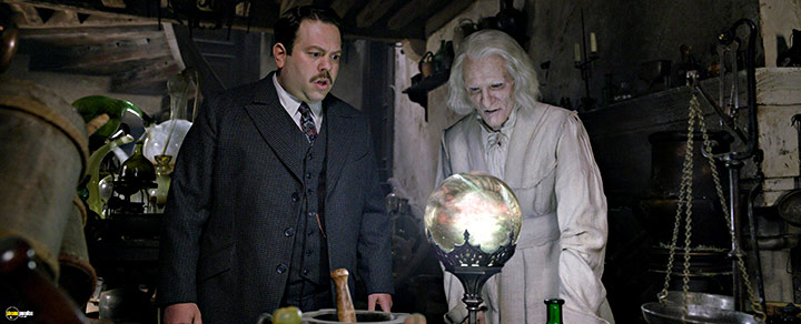 A still #78 from Fantastic Beasts: The Crimes of Grindelwald (2018)