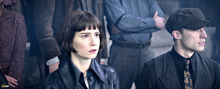 A still #66 from Fantastic Beasts: The Crimes of Grindelwald (2018)