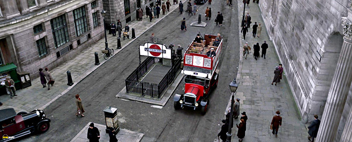 A still #55 from Fantastic Beasts: The Crimes of Grindelwald (2018)