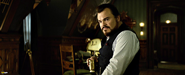A still #82 from The House with a Clock in Its Walls (2018)
