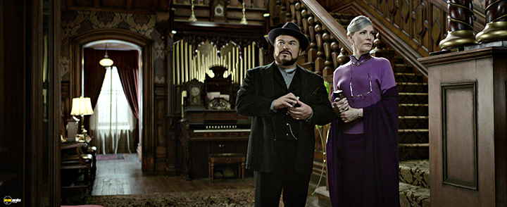A still #64 from The House with a Clock in Its Walls (2018)