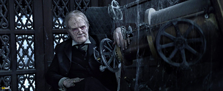 A still #52 from The House with a Clock in Its Walls (2018)