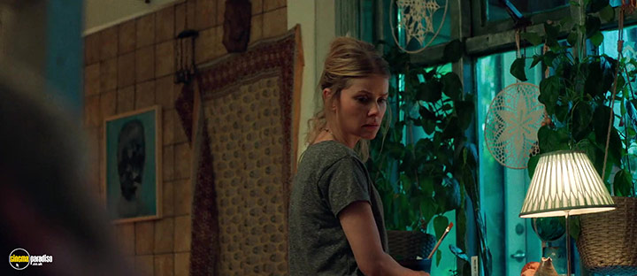 A still #14 from Beautiful Beings (2022)