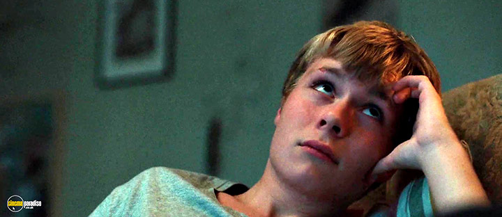 A still #13 from Beautiful Beings (2022)