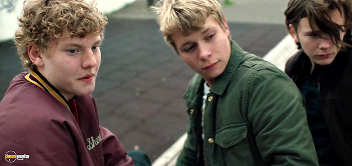 A still #11 from Beautiful Beings (2022)