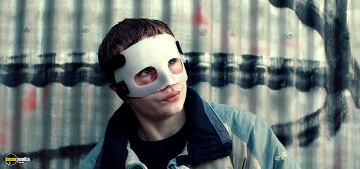 A still #10 from Beautiful Beings (2022)