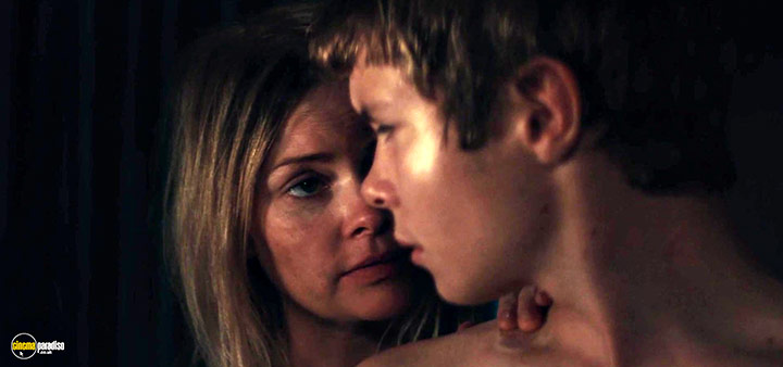 A still #4 from Beautiful Beings (2022)