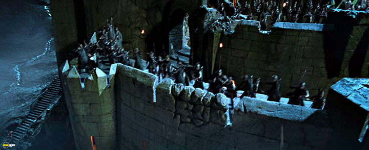 A still #54 from The Lord of the Rings: The Two Towers (2002)