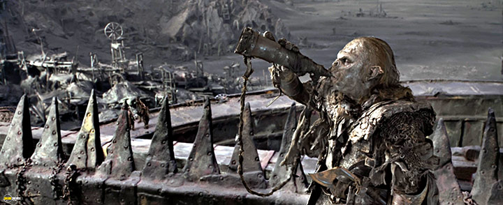 A still #29 from The Lord of the Rings: The Two Towers (2002)