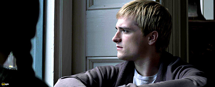 A still #59 from The Hunger Games: Mockingjay: Part 2 (2015)