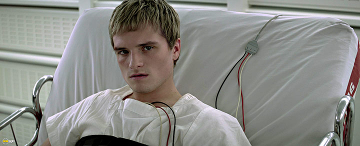 A still #54 from The Hunger Games: Mockingjay: Part 2 (2015)