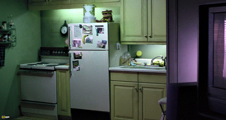 A still #56 from Requiem for a Dream (2000)