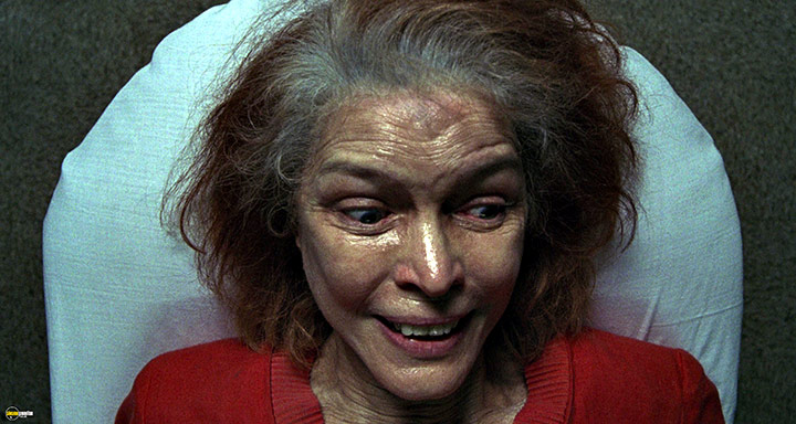 A still #48 from Requiem for a Dream (2000)