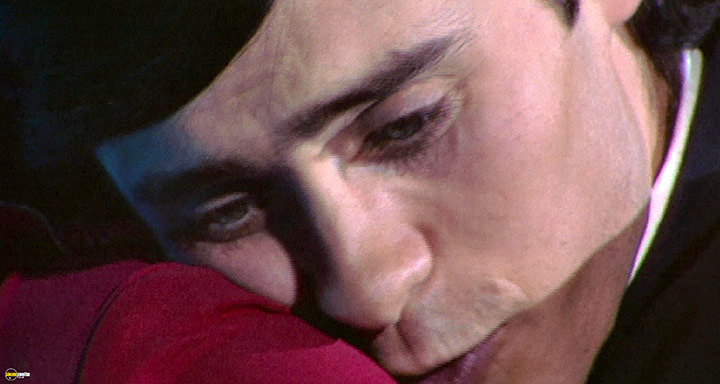 A still #35 from Requiem for a Dream (2000)