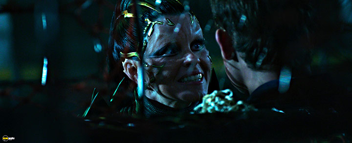 A still #53 from Power Rangers (2017)
