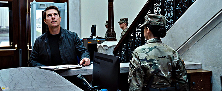 A still #77 from Jack Reacher: Never Go Back (2016)
