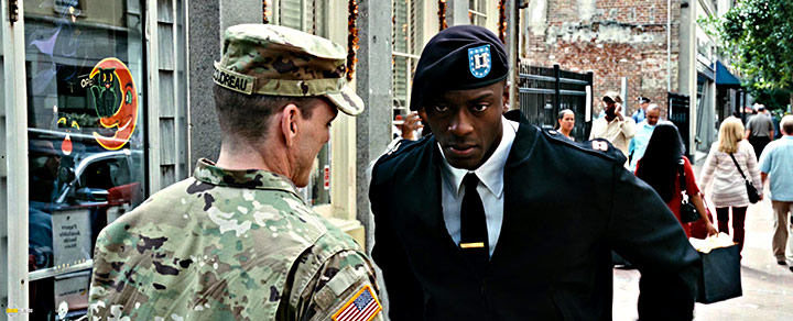 A still #71 from Jack Reacher: Never Go Back (2016)