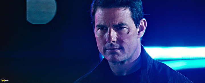 A still #64 from Jack Reacher: Never Go Back (2016)