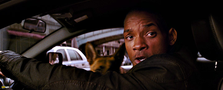 A still #58 from I Am Legend (2007)