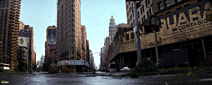 A still #28 from I Am Legend (2007)