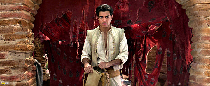 A still #27 from Aladdin (2019)