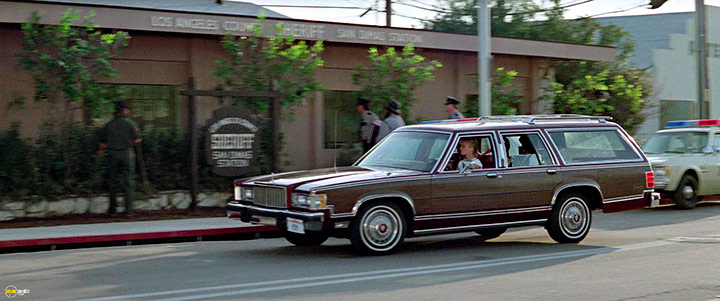 A still #51 from Bill and Ted's Excellent Adventure (1989)