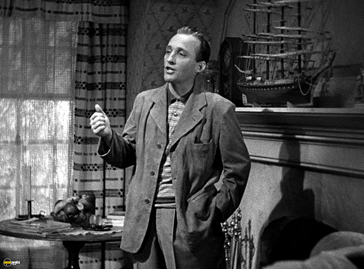 A still #77 from Holiday Inn (1942)