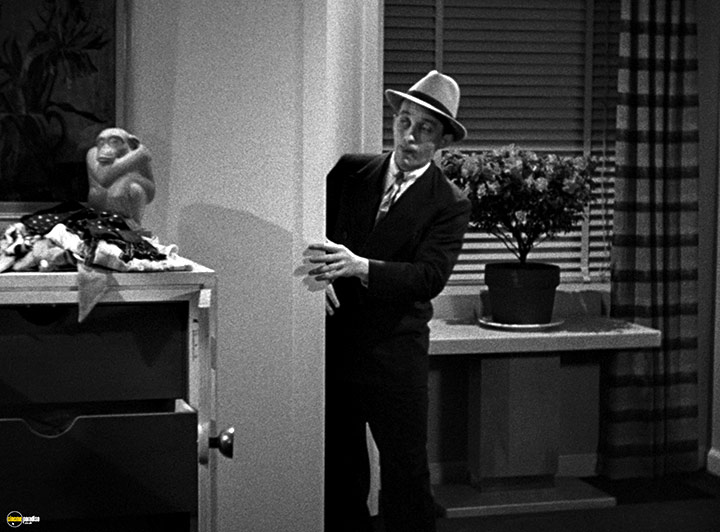 A still #45 from Holiday Inn (1942)