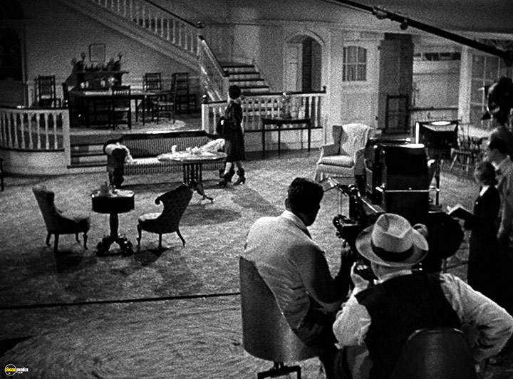 A still #40 from Holiday Inn (1942)