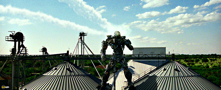 A still #38 from Transformers: Age of Extinction (2014)