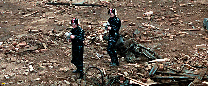 A still #20 from Daleks' Invasion Earth: 2150 A.D. (1966)