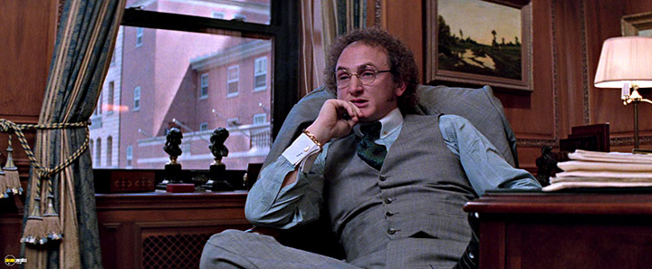A still #28 from Carlito's Way (1993)