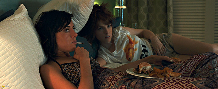 A still #92 from Mike and Dave Need Wedding Dates (2016)