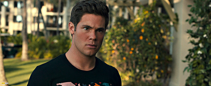 A still #82 from Mike and Dave Need Wedding Dates (2016)