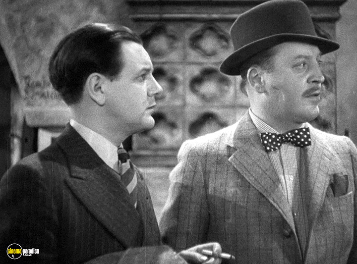 A still #13 from The Lady Vanishes (1938)