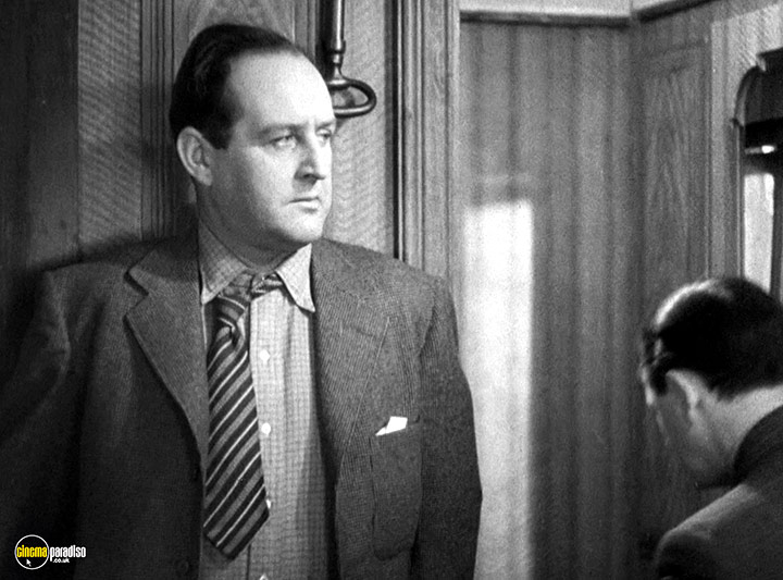 A still #35 from The Lady Vanishes (1938)