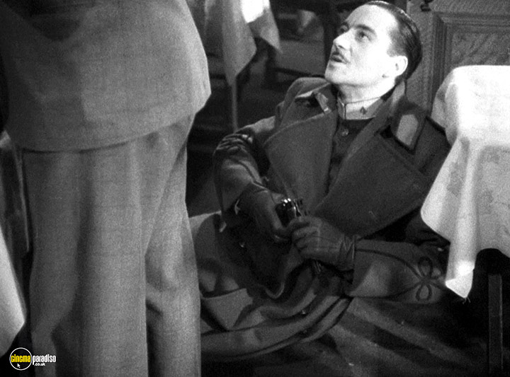 A still #37 from The Lady Vanishes (1938)