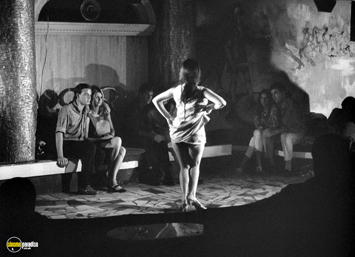 A still #9 from The Curious Dr. Humpp (1969)