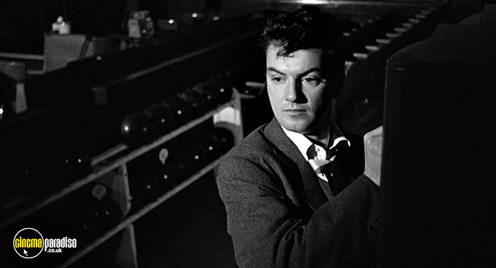 A still #17 from Man in the Vault (1956)