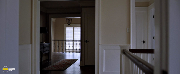A still #27 from I See You (2019)
