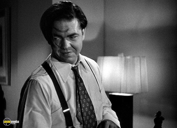 A still #22 from Dead Reckoning (1947)