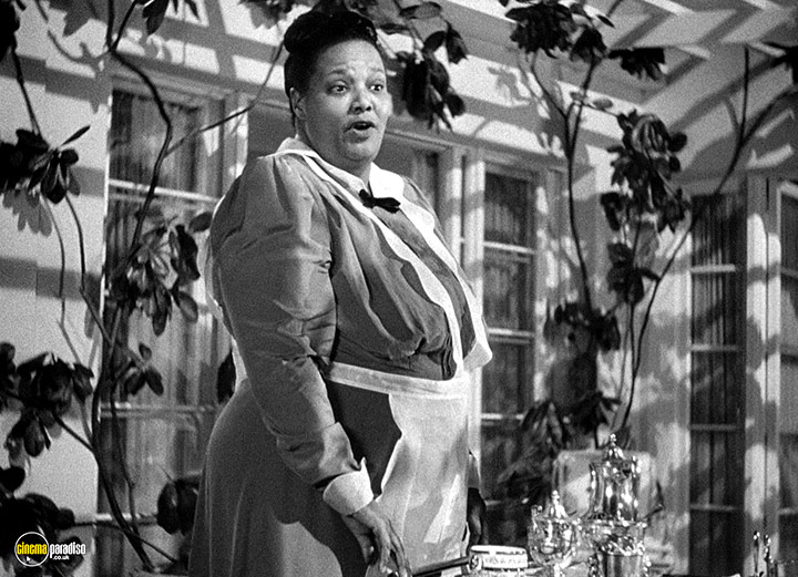 A still #15 from Dead Reckoning (1947)