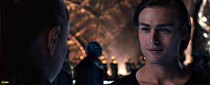 A still #68 from Jupiter Ascending (2015)