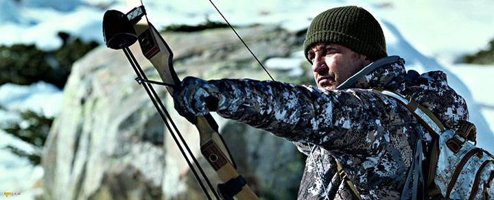 A still #72 from Hunter Killer (2018)
