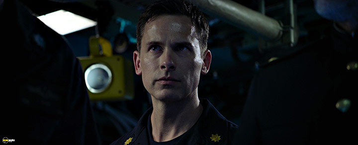 A still #70 from Hunter Killer (2018)
