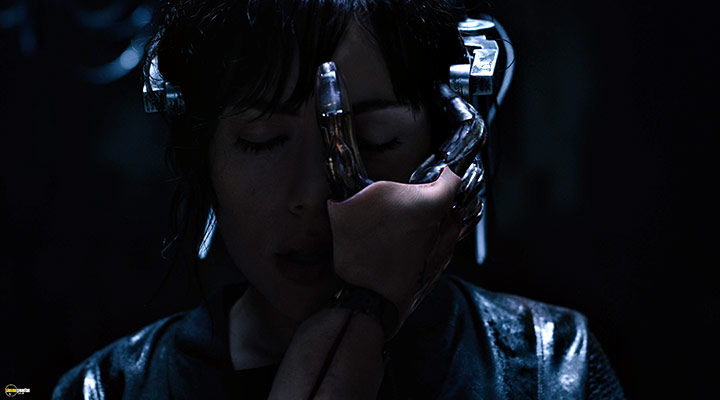 A still #60 from Ghost in the Shell (2017)