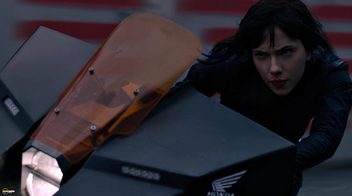 A still #52 from Ghost in the Shell (2017)
