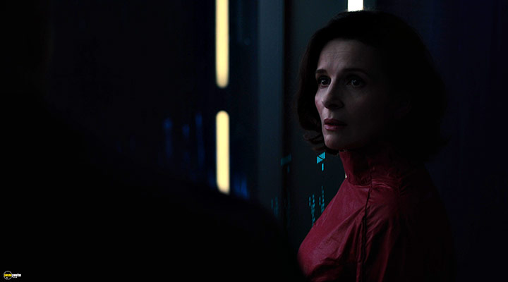 A still #49 from Ghost in the Shell (2017)