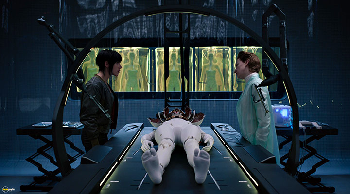 A still #31 from Ghost in the Shell (2017)