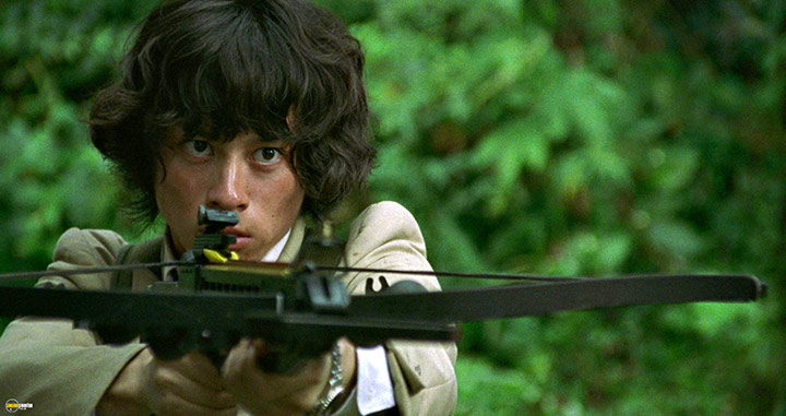 A still #80 from Battle Royale (2000)